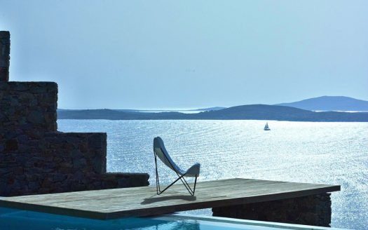 Good morning (Kalimera) from #Bluecollection #Mykonos #Greece Gm171015-Blue-Collection-Athens-–-Mykonos-Selective-Real-Estate-Luxury-Villa-Rentals-Premium-Concierge-Services-Tel-30-22890-771-07-30-6942-999-375-www.bluecollection.gr_