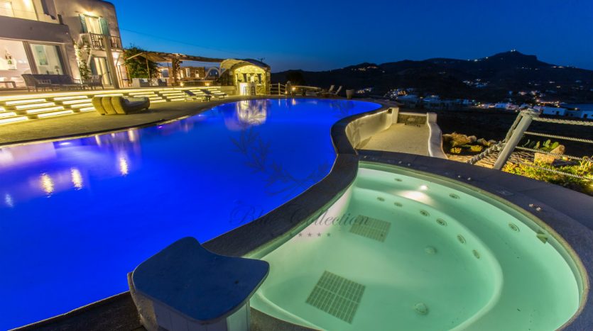 VIP-Villa-for-Rent-in-Mykonos-–-Greece-Kalafatis-Private-Pool-Sea-view-CODE-KFA-1-www.bluecollection.gr-24