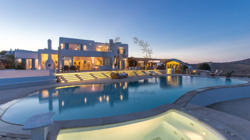 VIP-Villa-for-Rent-in-Mykonos-–-Greece-Kalafatis-Private-Pool-Sea-view-CODE-KFA-1-www.bluecollection.gr-14