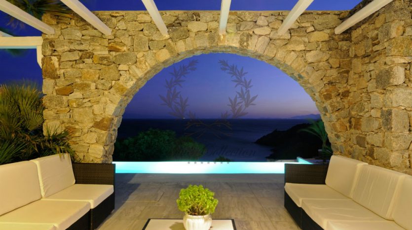 Private-Villa-for-Rent-in-Mykonos-–-Greece-Aleomandra-Private-Pool-Sea-view-Sleeps-10-5-Bedrooms-5-Bathrooms-REF-180412136-CODE-MAL-1-32