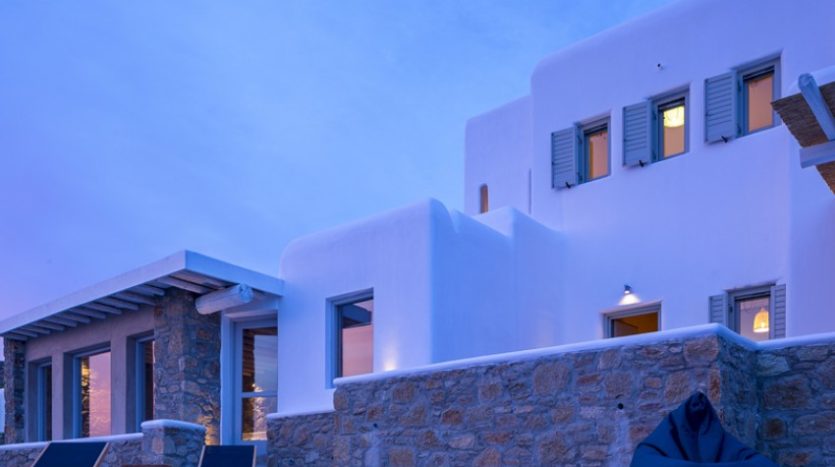 Mykonos Choulakia – Senior Villa with Private Pool & Stunning views for rent P1 (2)