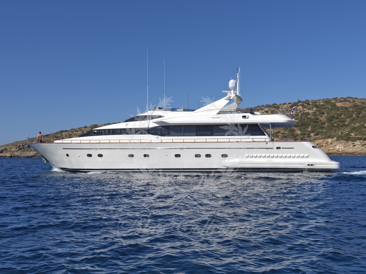 Luxury_Yacht_for_Charter_Mykonos_Greece_Maritina14