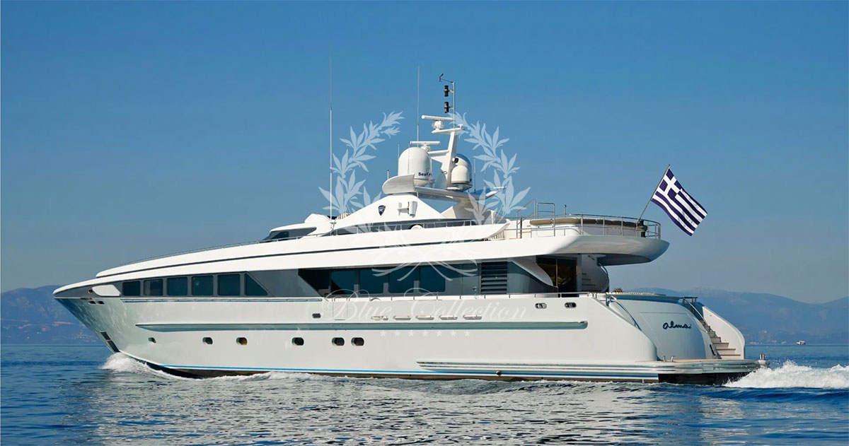 yacht charter 113 ft