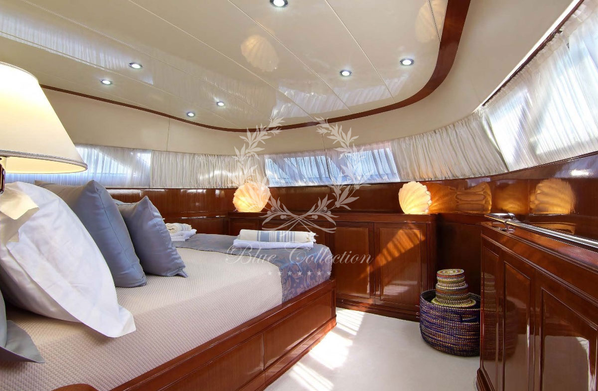 Greece_Luxury_Yachts_MY_ELVI-(13)
