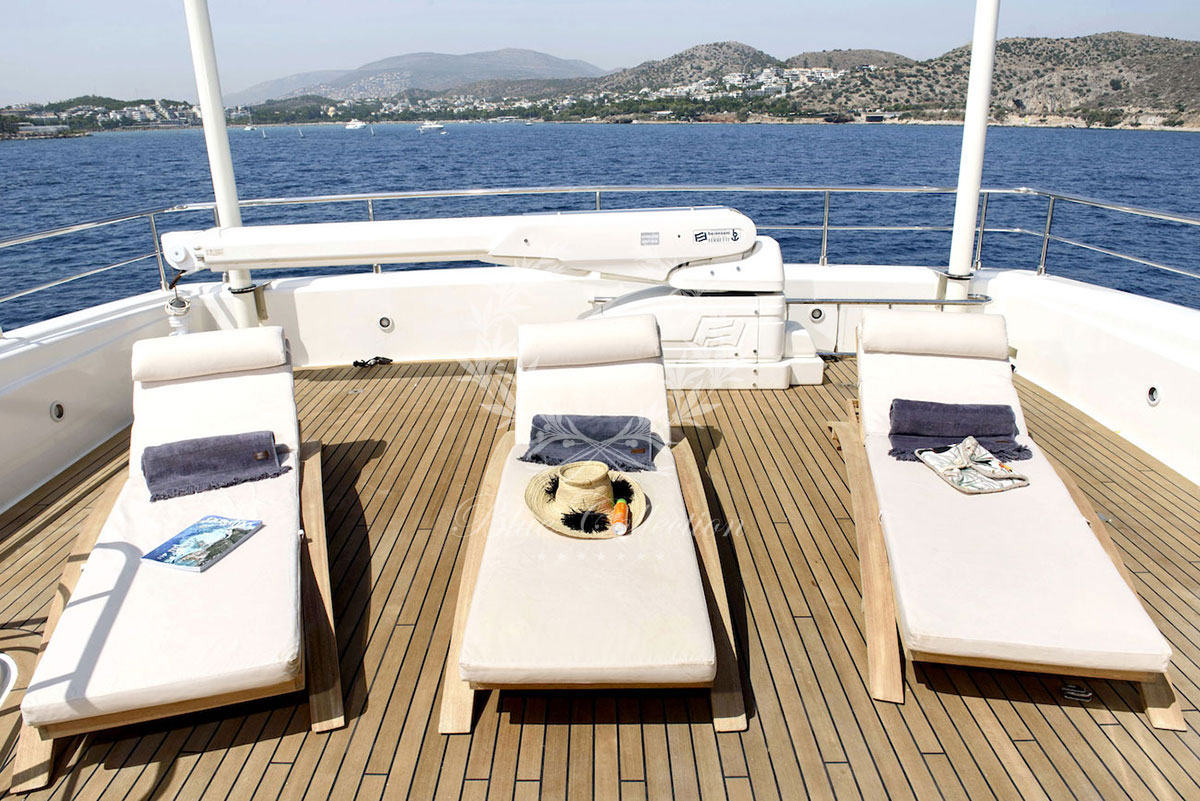 Greece_Luxury_Yachts_MY_LIBERTAS-(24)