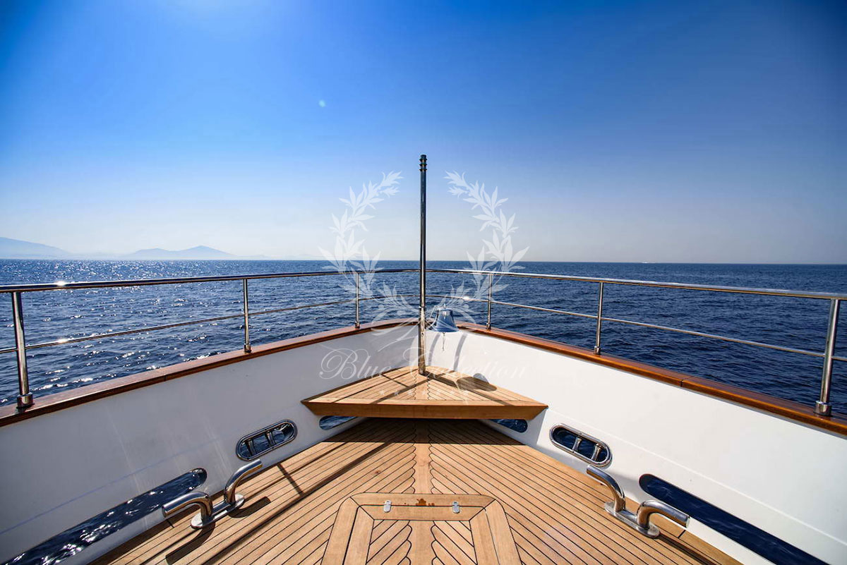 Greece_Luxury_Yachts_MY_LIBERTAS-(33)