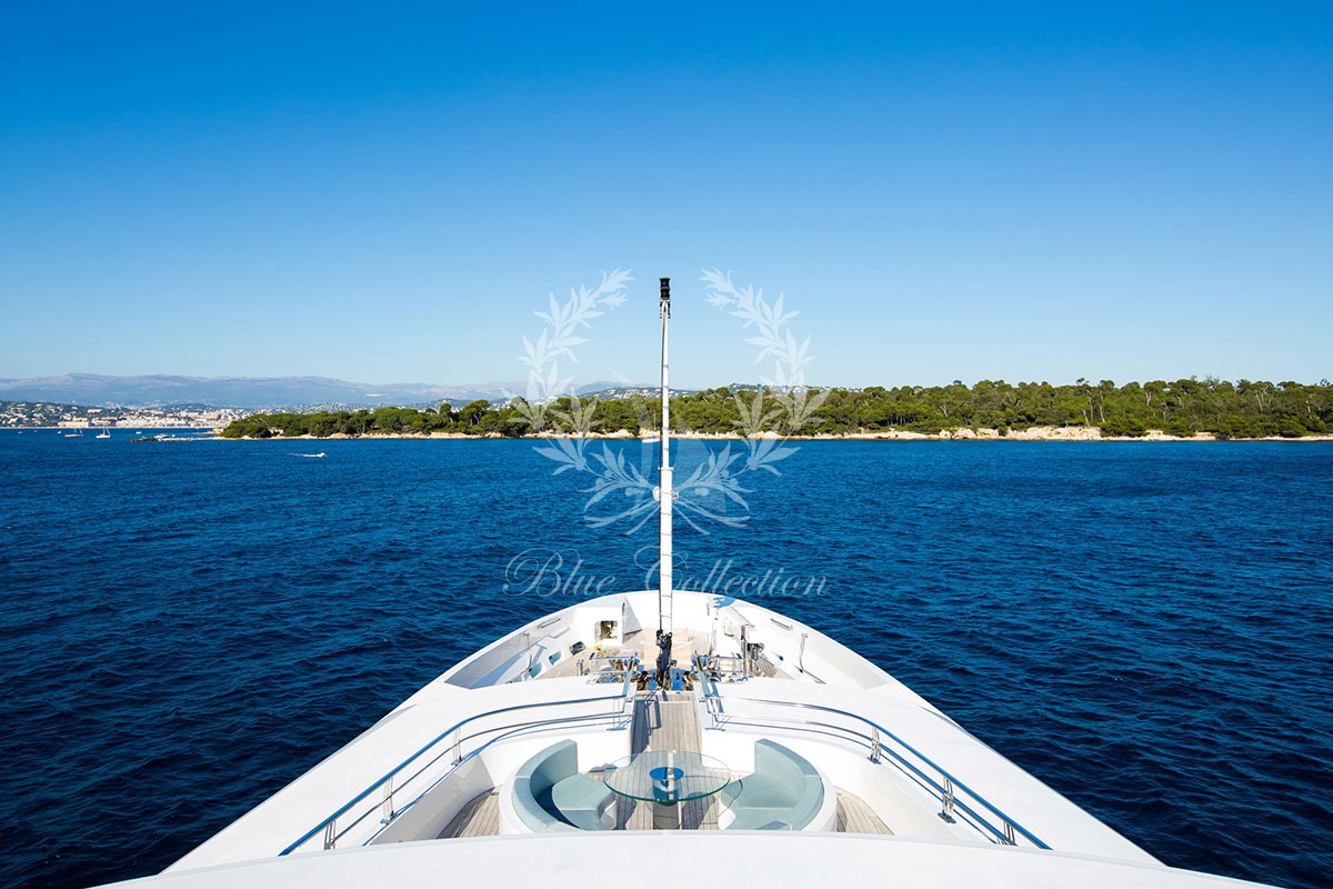 Greece_Luxury_Yachts_MY_VERTIGO-(51)