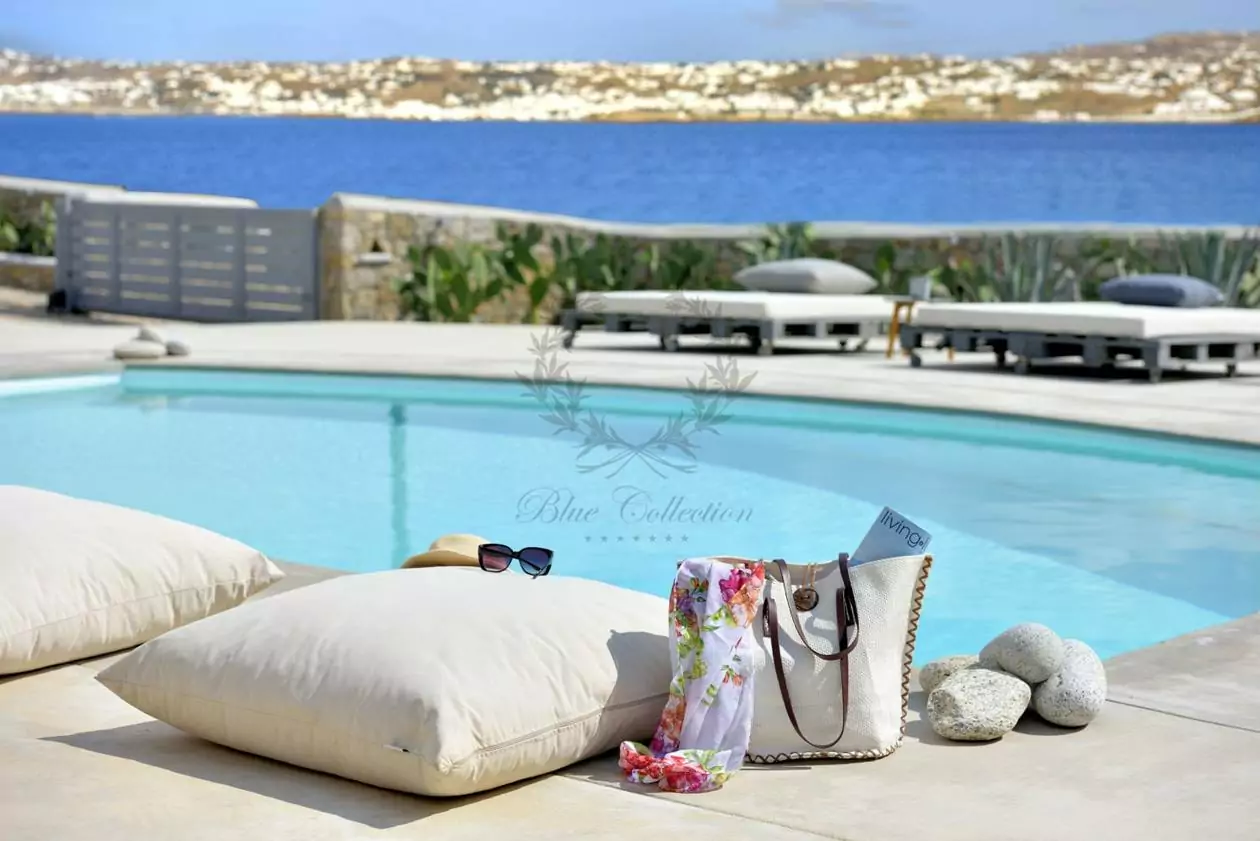 Executive Villa Mykonos – Greece | Kanalia | Private Pool | Mykonos view | Sleeps 12 | 6 Bedrooms | 6 Bathrooms | REF: 180412139 | CODE: KLM-4