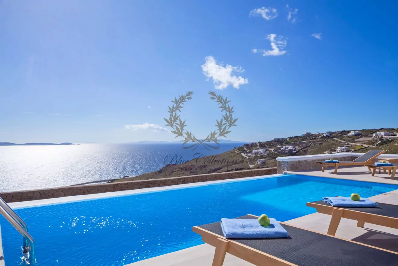 Senior Villa for Rent in Mykonos - Greece | Private Pool & Stunning views | Sleeps 6 | 3 Bedrooms | 2 Bathrooms | REF: 18041283 | CODE: CLA-1