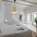 Mykonos_Luxury_Villas_ART-1-(17)