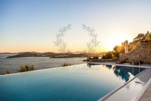 Private Villa for Rent in Mykonos Greece| Agios Lazaros | Private Pool | Sea  view | Sleeps 8 | 4 Bedrooms |4 Bathrooms| REF: 180412184 | CODE: ASL-3