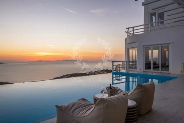 Superior Villa for Rent in Mykonos – Greece | Kastro | Private Pool | Breathtaking Views | Sleeps 19 | 9 Bedrooms |10 Bathrooms| REF:  180412145 | CODE: Z-6