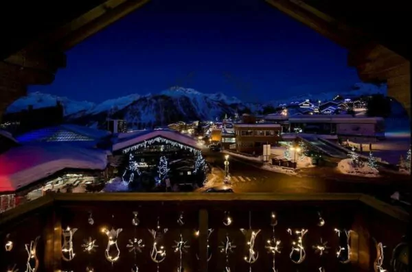 Luxury Ski Chalet to Rent in Courchevel 1850 – France |Sleeps 8 | 5 Bedrooms |5 Bathrooms| REF:  180412192 | CODE: FCR-7