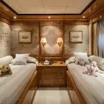 Luxury_Yacht_for_Charter_Mykonos_Greece_MY_JAAN (29)