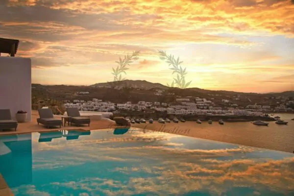 Private Villa for Rent in Mykonos Greece | Psarou Beach | Private Pool | Sea views | Sleeps 16 | 8 Bedrooms | 9 Bathrooms | REF: 180412207 | CODE: AGB