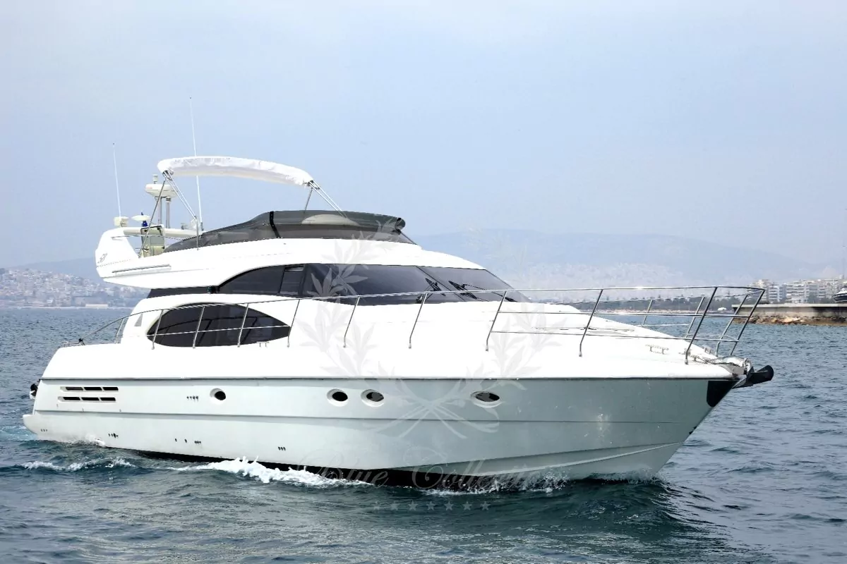 Luxury Yacht for Charter | M/Y Azimut 59 | 59 ft | 3 Cabins | Guests 6 | Crew 3