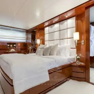 Luxury_Yacht_for_Charter_Mykonos_Greece_my_zen_10