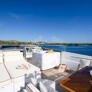 Luxury_Yacht_for_Charter_Mykonos_Greece_my_zen_4