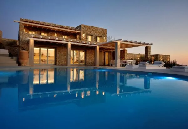 Luxury Villa for Rent in Mykonos Greece | Kounoupas | Private Pool & Jacuzzi | Mykonos Town &  Sea Views | Sleeps 10 | 5 Bedrooms | 5 Bathrooms | REF: 180412212 | CODE: KRC-3
