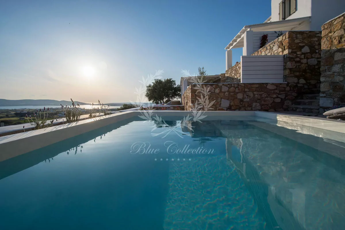 Private Villa for Rent in Paros - Greece | Private Pool | Sea & Sunset View | Sleeps 6 | 3 Bedrooms | 3 Bathrooms | REF: 180412316 | CODE: PRC-4