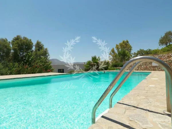 Elegant Villa for Rent in Paros – Greece | Shared Pool | Sea View | Sleeps 10 | 5 Bedrooms | 4 Bathrooms | REF: 180412323 | CODE: PRS-2