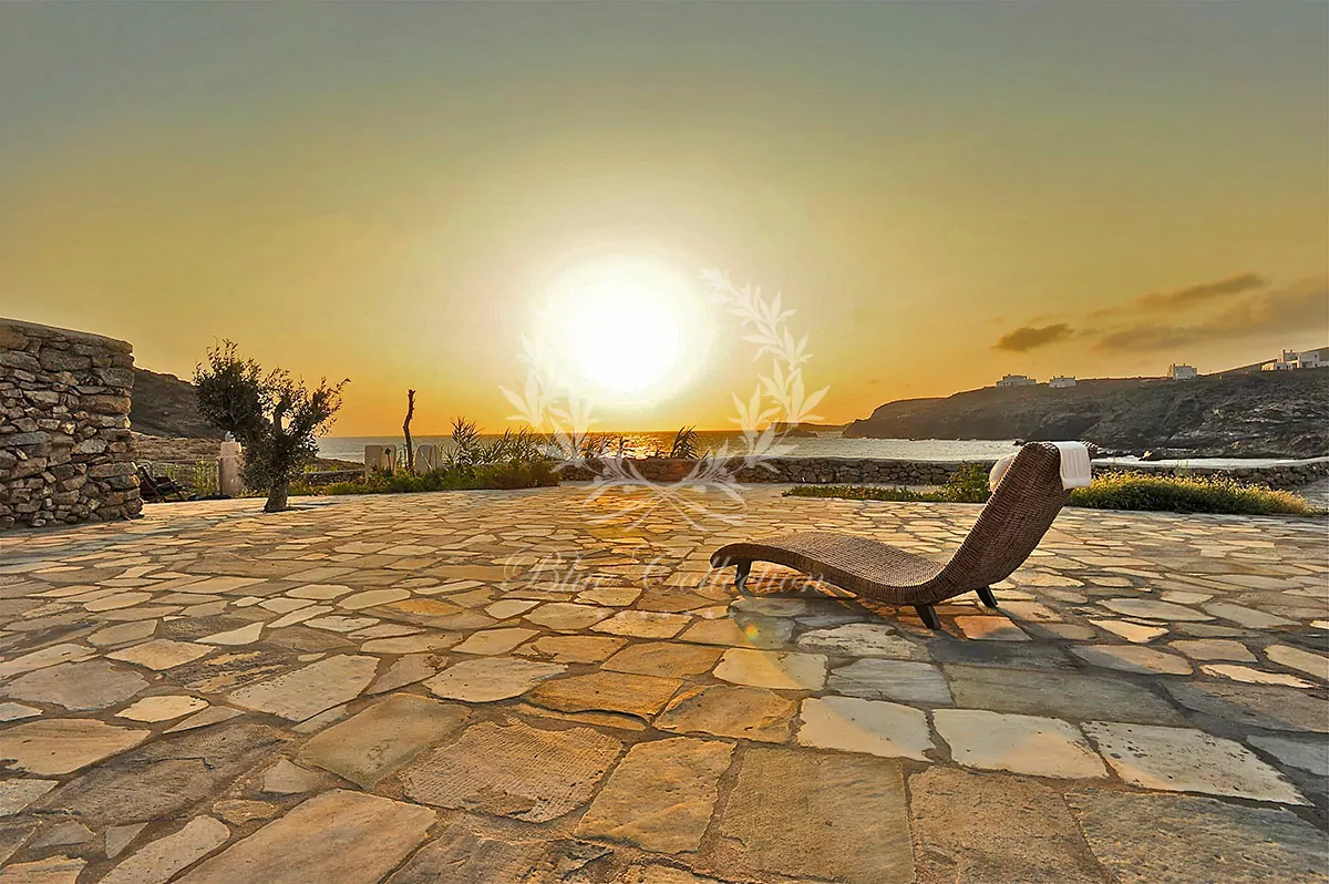 Boho-Style Beachfront House for rent in Mykonos - Greece | Myrsini Beach | Private Pool | Sea & Sunrise views | Sleeps 12 | 6 Bedrooms | 6 Bathrooms | REF: 180412324 | CODE: MRB-3