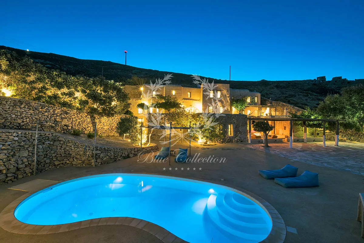 Boho Style Beachfront Villa for rent in Mykonos - Greece | Myrsini Beach | Private Pool | Sea & Sunrise views | Sleeps 16 | 8 Bedrooms | 8 Bathrooms | REF: 1804127 | CODE: MRB-4