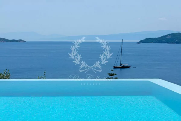 Luxury Villa for Rent in Skiathos – Greece | Private Infinity Pool | Sea & Town Views | Sleeps 10 | 5 Bedrooms | 6 Bathrooms | REF: 180412328 | CODE: VSK-2