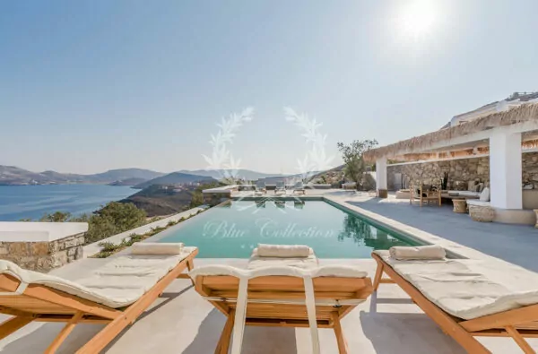 Private Villa for Rent in Mykonos – Greece | Agios Sostis | Private Pool | Sea view | Sleeps 10 | 5 Bedrooms | 5 Bathrooms | REF: 180412293 | CODE: VVR-5