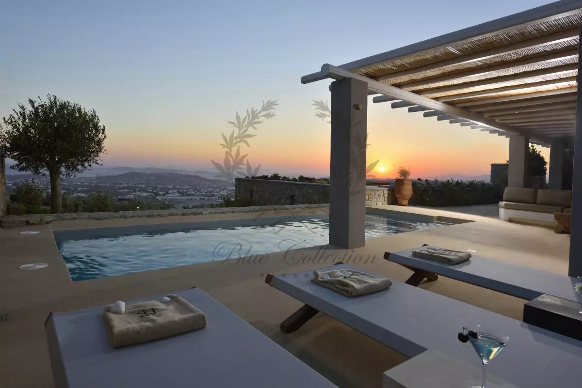 Private Villa for Rent in Mykonos - Kounoupas | Private Pool | Mykonos Town & Sea Views | KRC-1