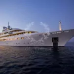 Greece_Luxury_Yachts_O_MEGA-(1)