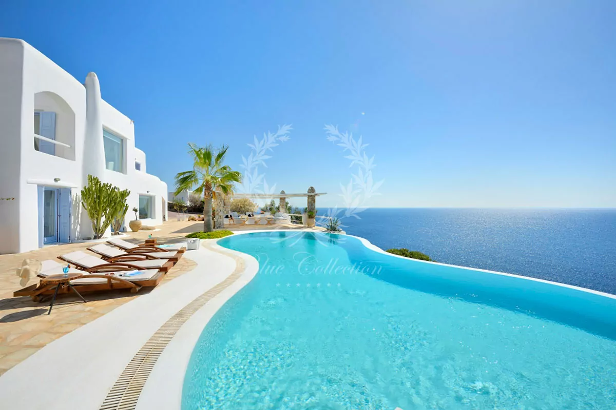 Royal Villa for Sale in Mykonos – Greece | Agios Lazaros – Psarou Beach | Private Pool | Amazing Sea & Sunset Views 