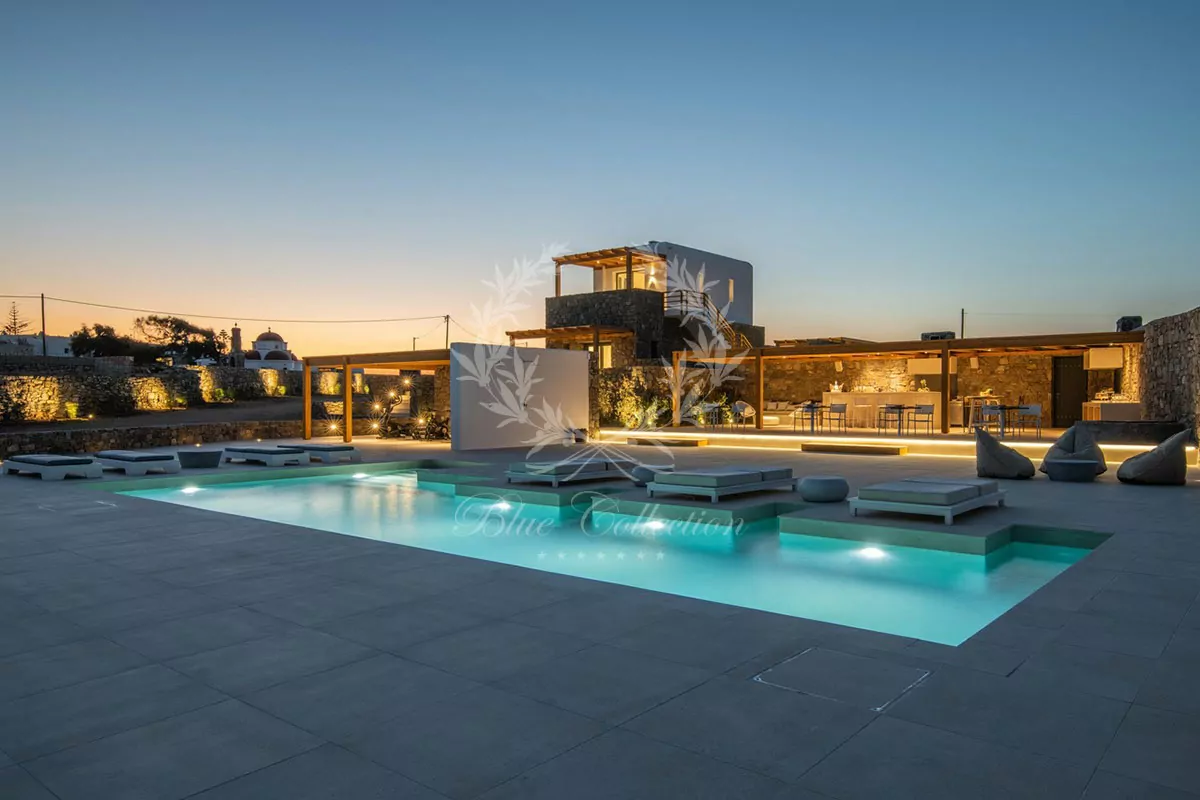 Private Villa for Rent in Mykonos - Greece | Lino | Private Pool | Sea, Sunrise & Sunset View | Sleeps 10 | 5 Bedrooms | 5 Bathrooms | REF: 180412366 | CODE: LIR-3