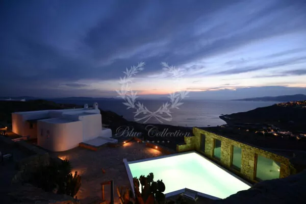 Elegant Villa for Rent in Mykonos - Greece | Choulakia | Shared Pool | Sea & Sunset View 