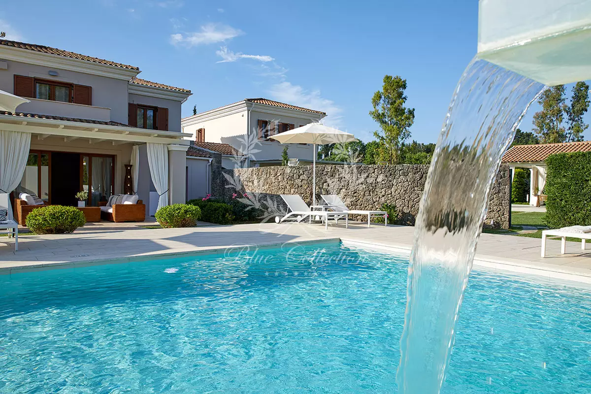 Elegant Villa for Rent in Corfu – Dassia | Private Swimming Pool & Jacuzzi | CRF-15