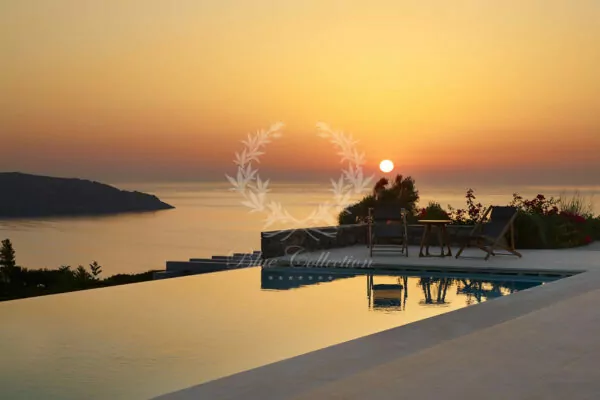 Private Villa for Rent in Crete – Greece | Elounda | Private Infinity Pool | Sea & Sunrise View | Sleeps 16 | 8 Bedrooms | 8 Bathrooms | REF: 180412497 | CODE: CRV-1