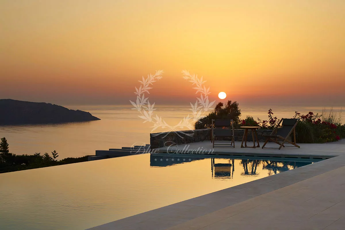 Private Villa for Rent in Crete – Greece | Elounda | Private Infinity Pool | Sea & Sunrise View 