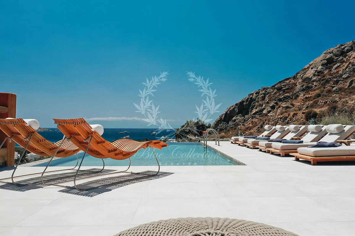 Private Villa for Rent in Mykonos – Greece | Psarou | Private Infinity Pool | Sea & Sunset Views | Sleeps 10 | 5 Bedrooms | 5 Bathrooms | REF: 180412533 | CODE: KNS-1