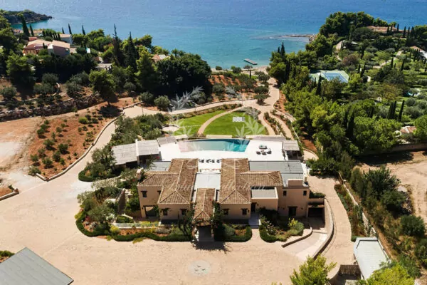 Luxury Beachfront Villa for Rent in Peloponnese – Greece | Porto Heli | Private Infinity Pool | Sea View, Private Beach | Sleeps 27 | 13 Bedrooms | 14 Bathrooms | REF: 180412552 | CODE: PHC-1