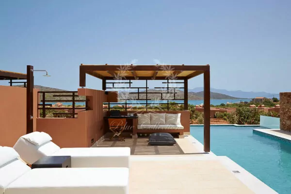 Private Villa for Rent in Crete – Greece | Elounda | Private Heated Pool | Sea & Sunrise View | Sleeps 4 | 2 Bedrooms | 2 Bathrooms | REF: 180412559 | CODE: CDE-5