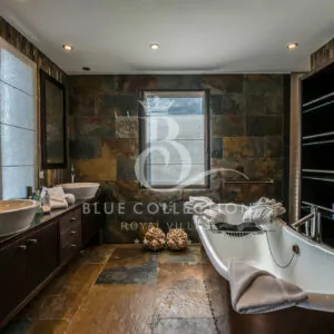 Luxury_Ski_Chalets-Courchevel_1850_FCR-23-(17)