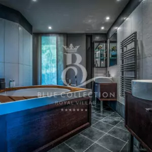 Luxury_Ski_Chalets-Courchevel_1850_FCR-23-(19)