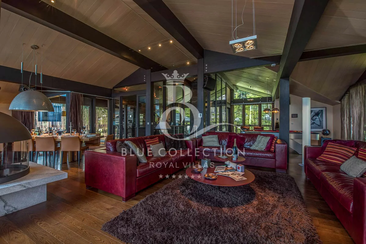 Palatial Luxury Chalet to Rent in Courchevel 1850 - France | Private Indoor Heated Pool | Sleeps 10 | 5 Bedrooms | 5 Bathrooms | REF: 180412269 | CODE: FCR-23