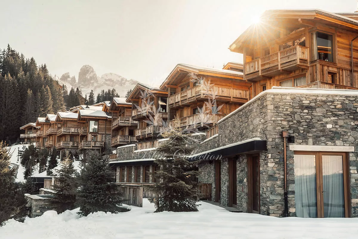 Luxury Ski Chalet to Rent in Courchevel 1750 – France 