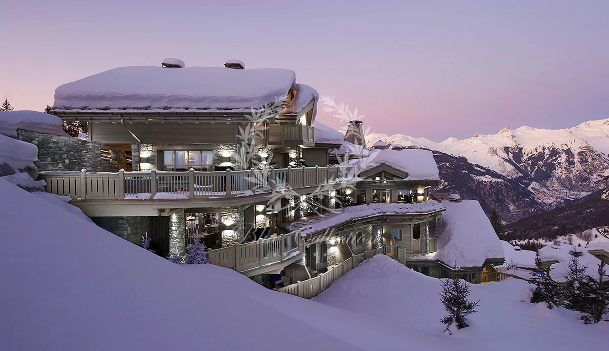 Luxury Ski Chalet to Rent in Courchevel 1850 – France | Private Indoor Heated Pool 