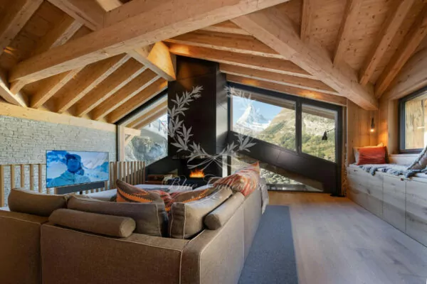 Luxury Chalet to Rent in Zermatt – Switzerland | Sleeps 6 | 3 Bedrooms | 3 Bathrooms | REF: 180412584 | CODE: ZRT-8