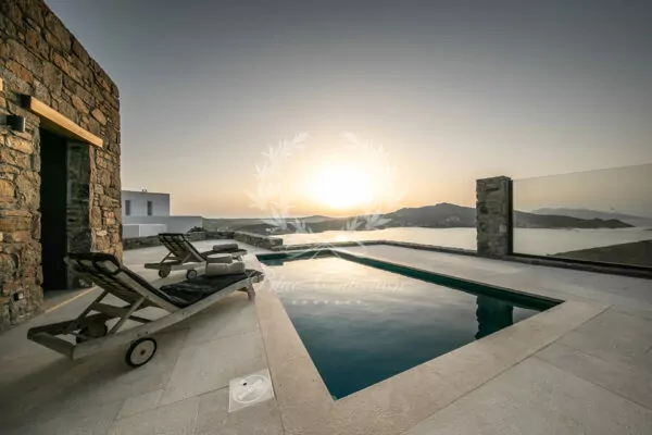 Private Villa for Rent in Mykonos – Greece | Ftelia | Private Plunge Pool | Sea & Sunset Views | Sleeps 4 | 2 Bedrooms | 2 Bathrooms | REF: 180412625 | CODE: FTL-3