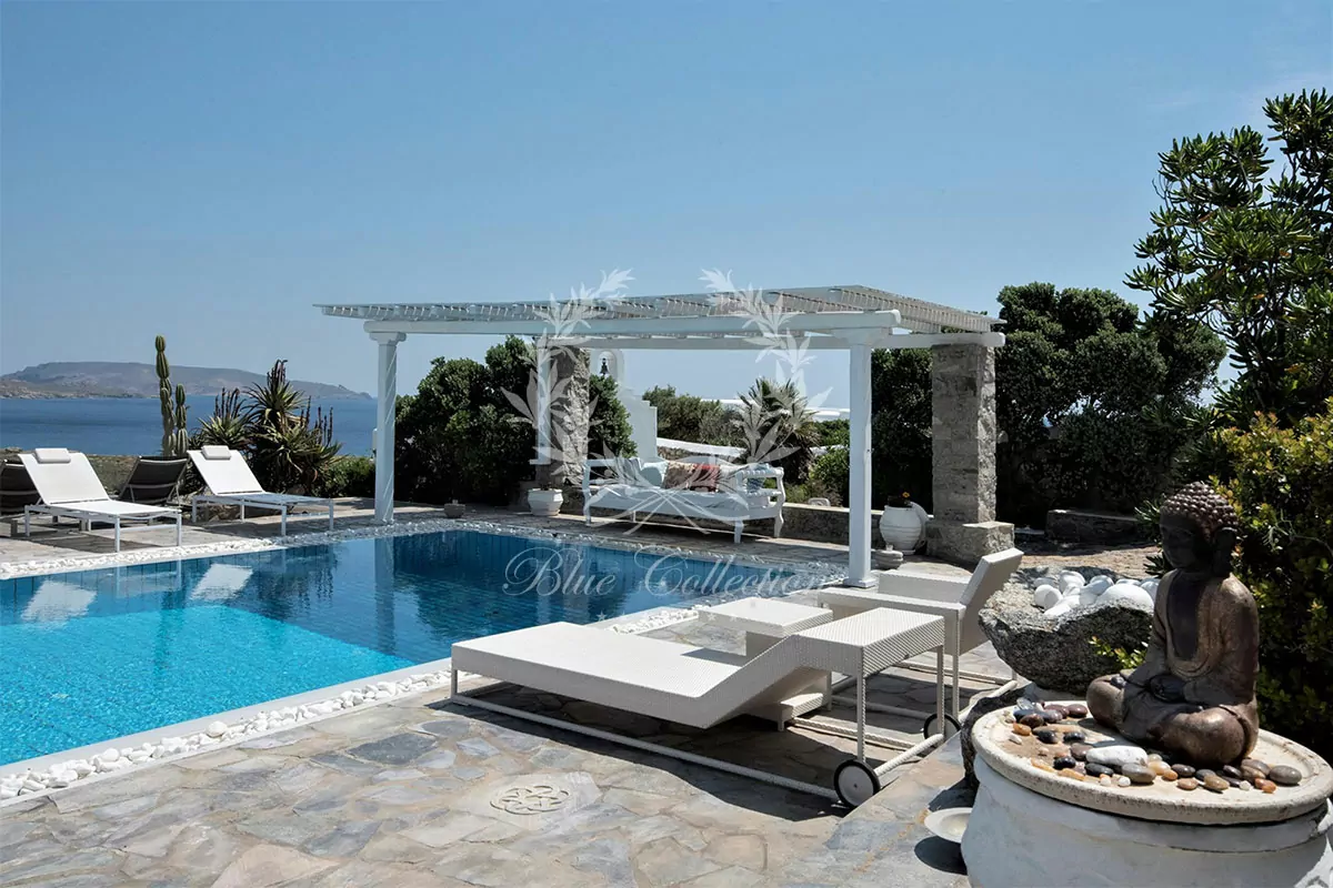 Private Villa for Rent in Mykonos – Greece | Agia Anna | Private Pool | Sea & Sunrise View | Sleeps 12 | 6 Bedrooms | 7 Bathrooms | REF: 180412628 | CODE: MSV-1