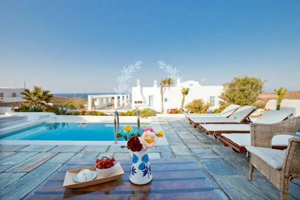 Private Villa for Rent in Santorini – Greece | Vourvoulos | Private Pool | Sea & Sunrise Views | Sleeps 4 | 2 Bedrooms | 2 Bathrooms | REF: 180412649 | CODE: ASV-3