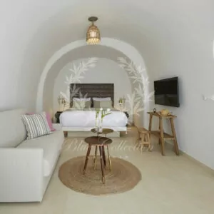 Santorini_Luxury_Villas_SCG-1-1